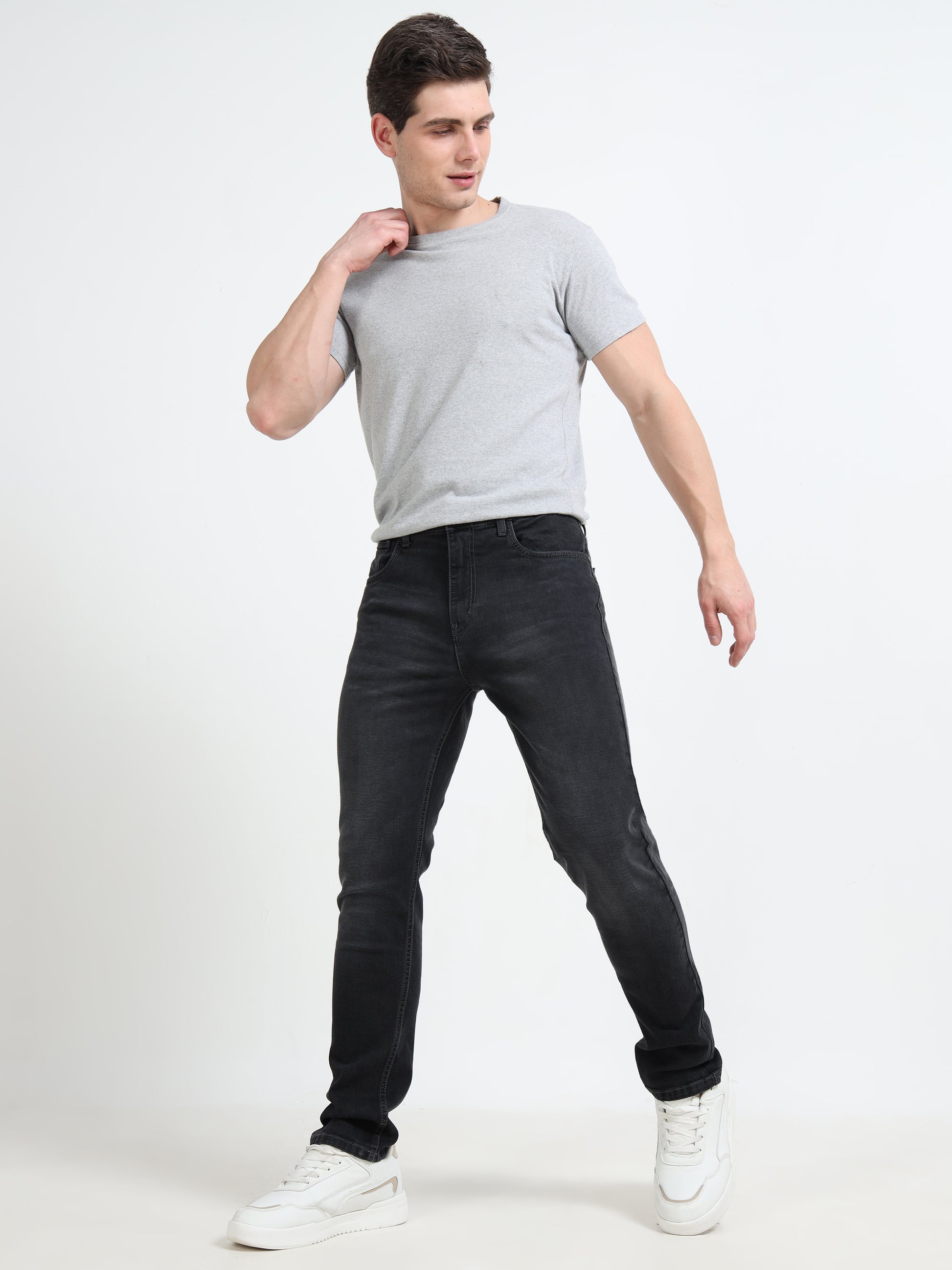 Solid Mid-Rise Faded Black Ankle Length Jeans for Men