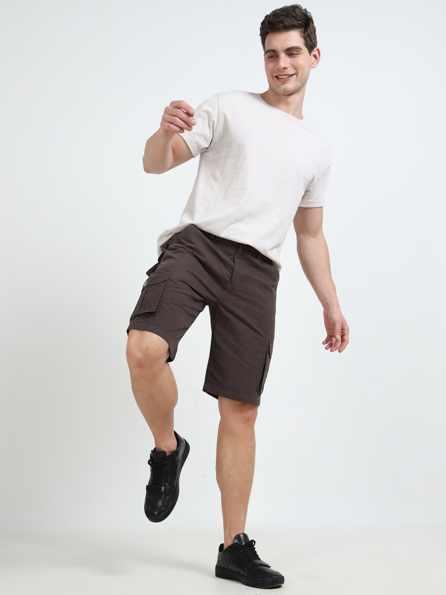 Regular Fit Men's Brown Cargo shorts
