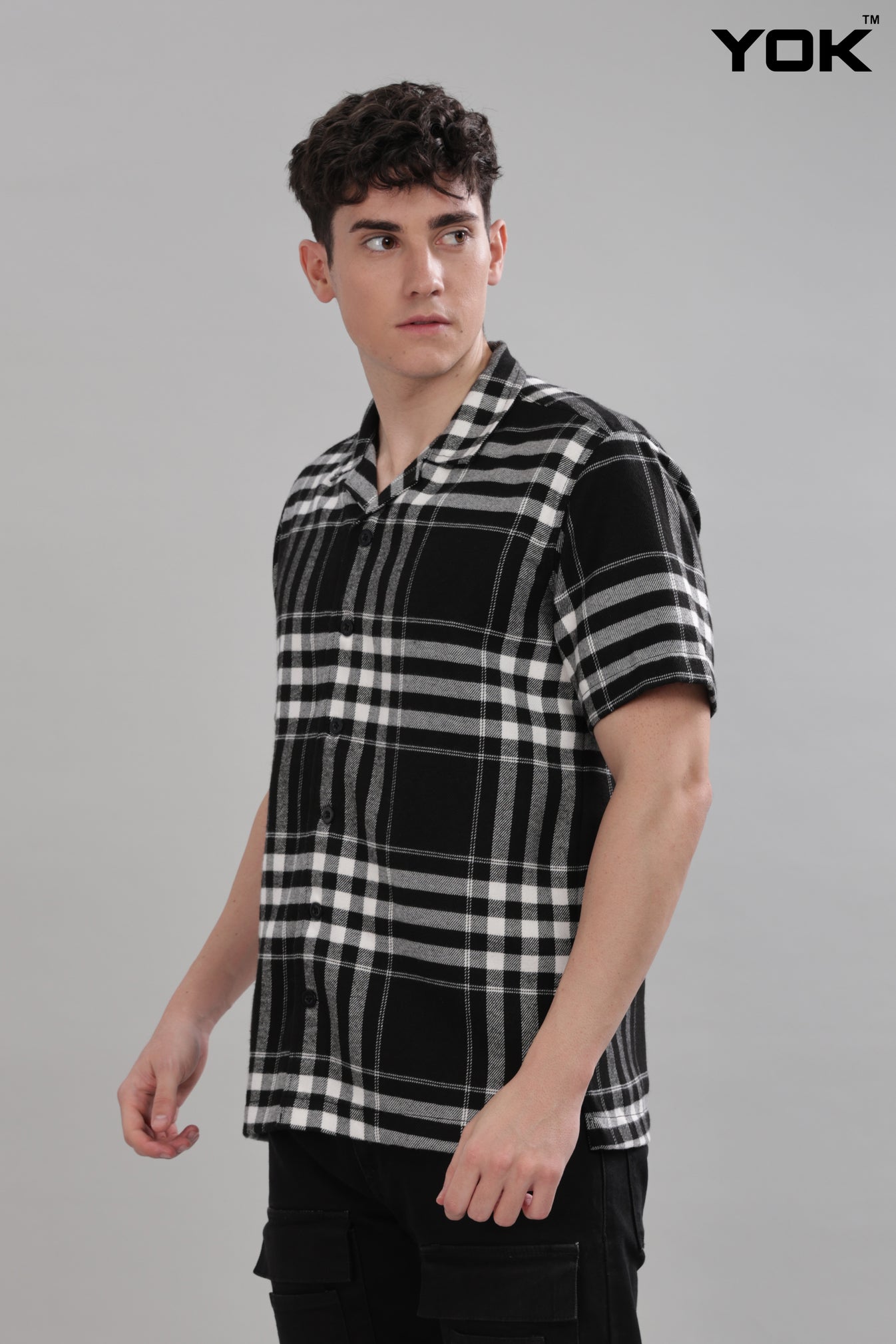 Short sleeve shirt - Checked with grey, black, white and light brown lines main image 1